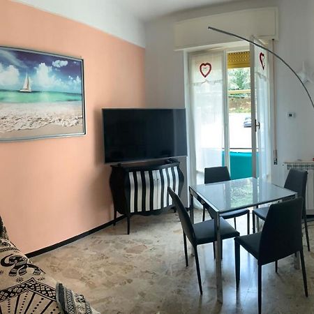 Appartamento Sandro By Portofinovacanze Rapallo Bagian luar foto