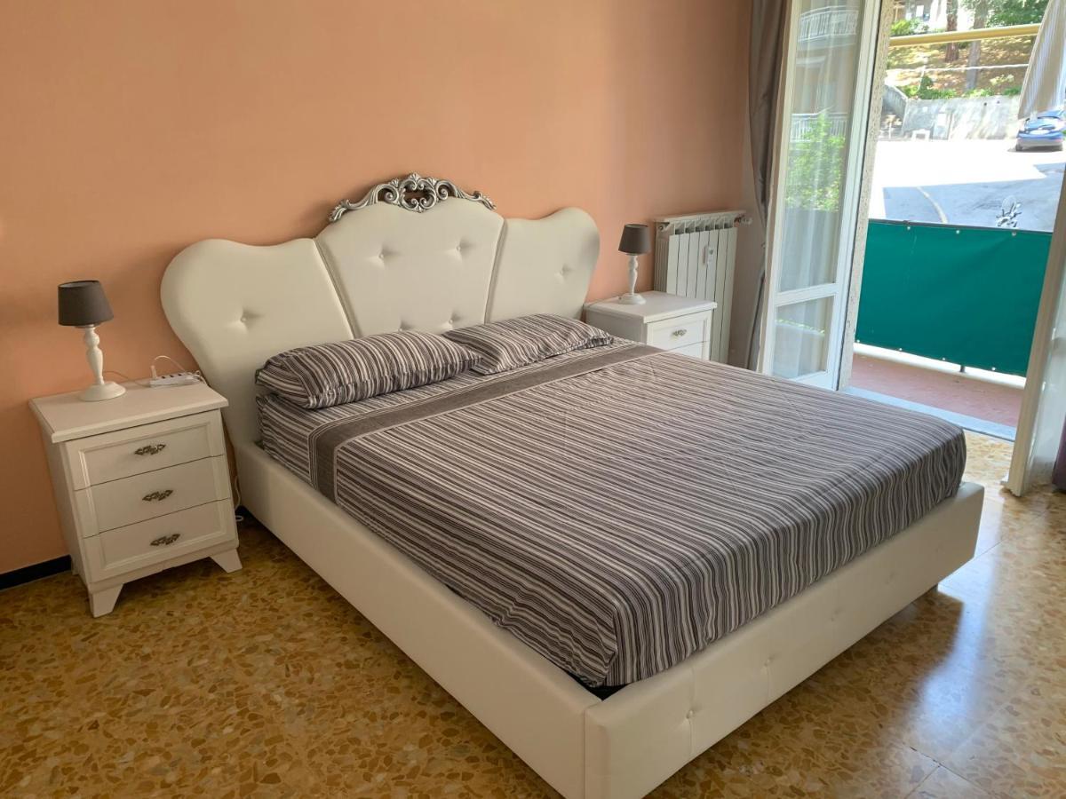 Appartamento Sandro By Portofinovacanze Rapallo Bagian luar foto